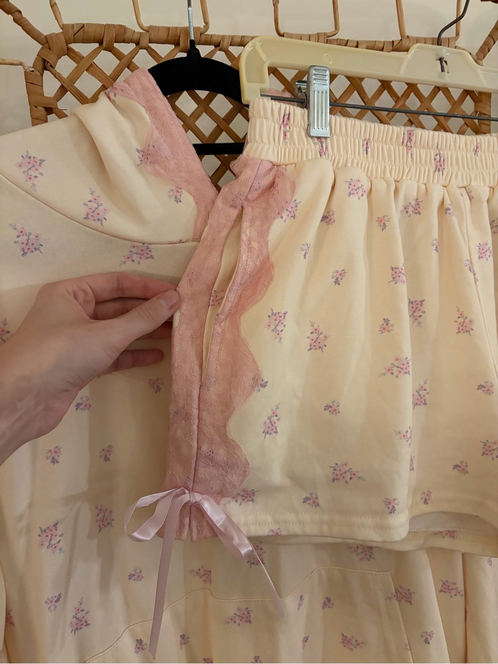 Women's Pale Yellow & Pink Floral Print Lounge Hoodie & Shorts Set w/ Lace Trim - Picture 7 of 10